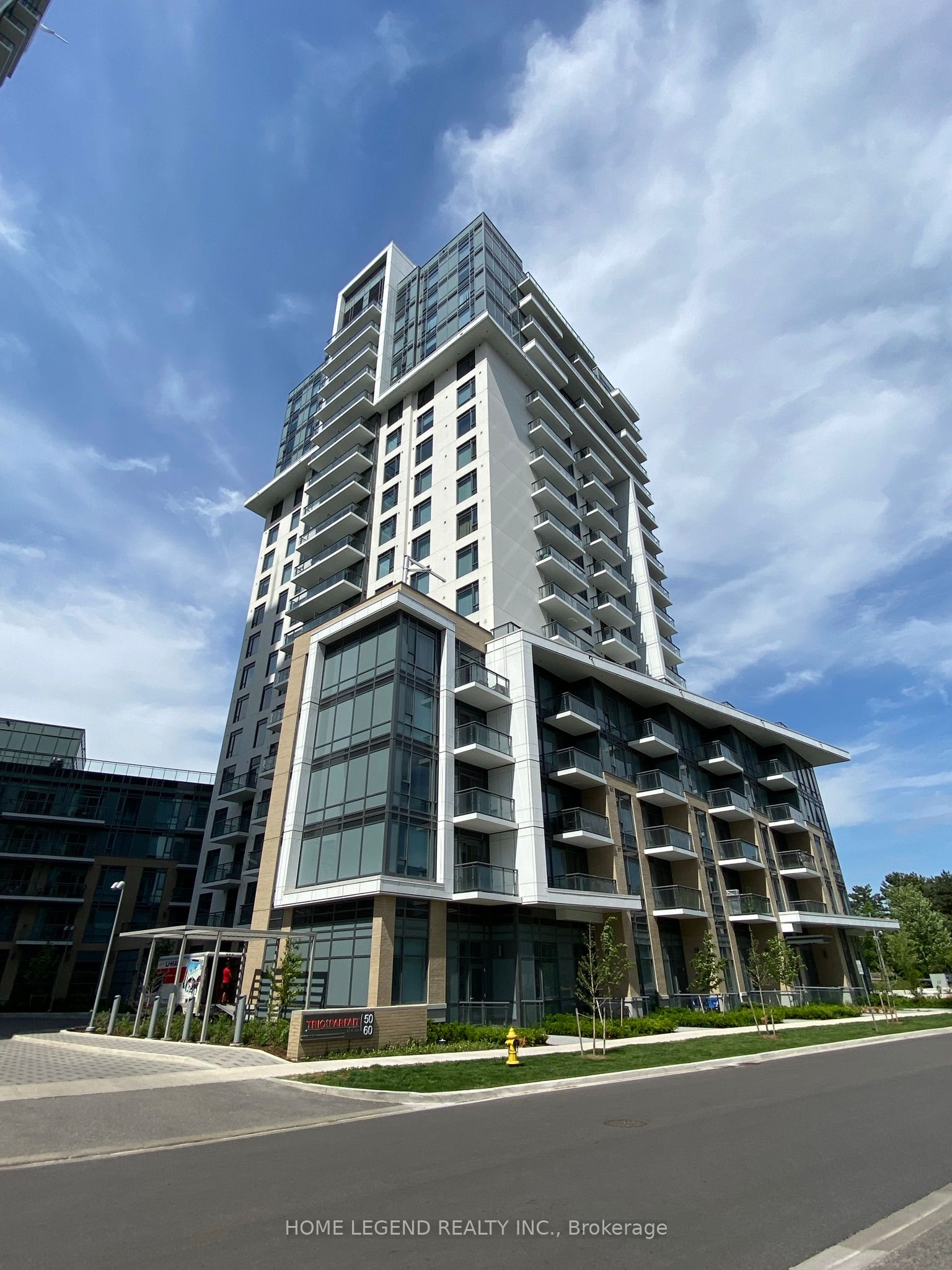 60 Ann O'reilly Road N 366, Toronto, ON M2J 0C9