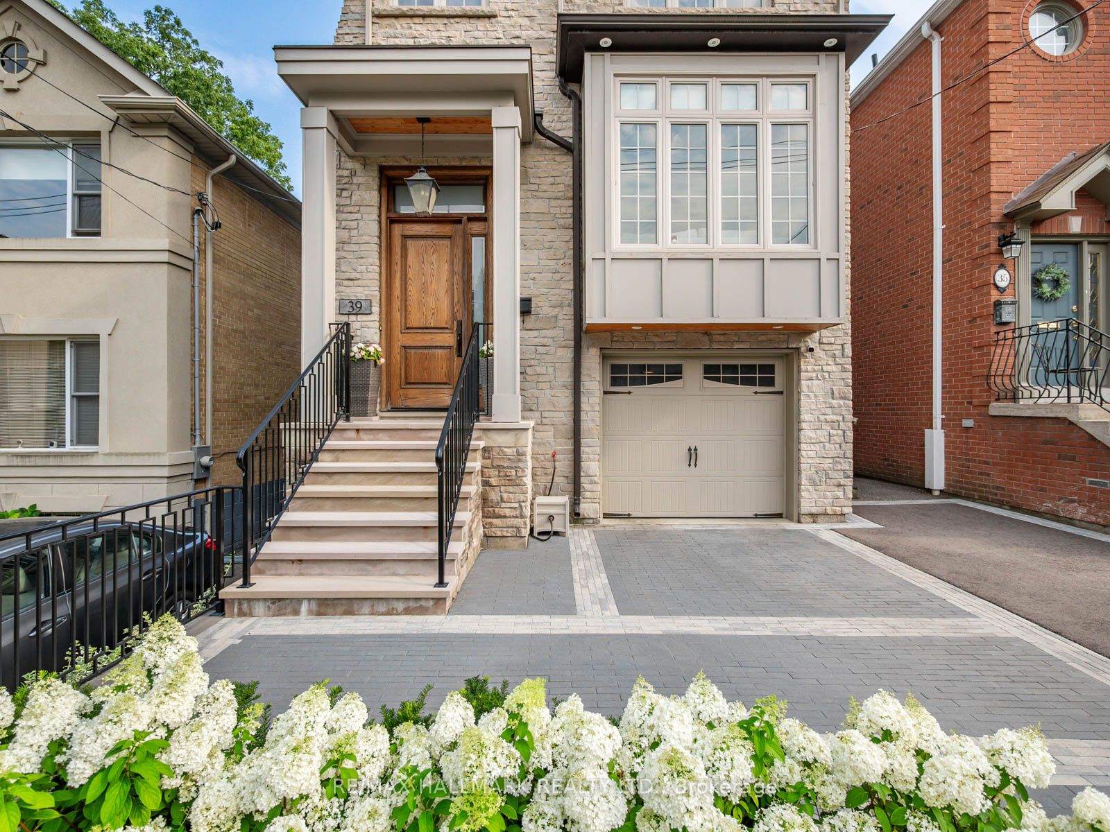 39 Glenforest Road, Toronto, ON M4N 1Z7 photo 4
