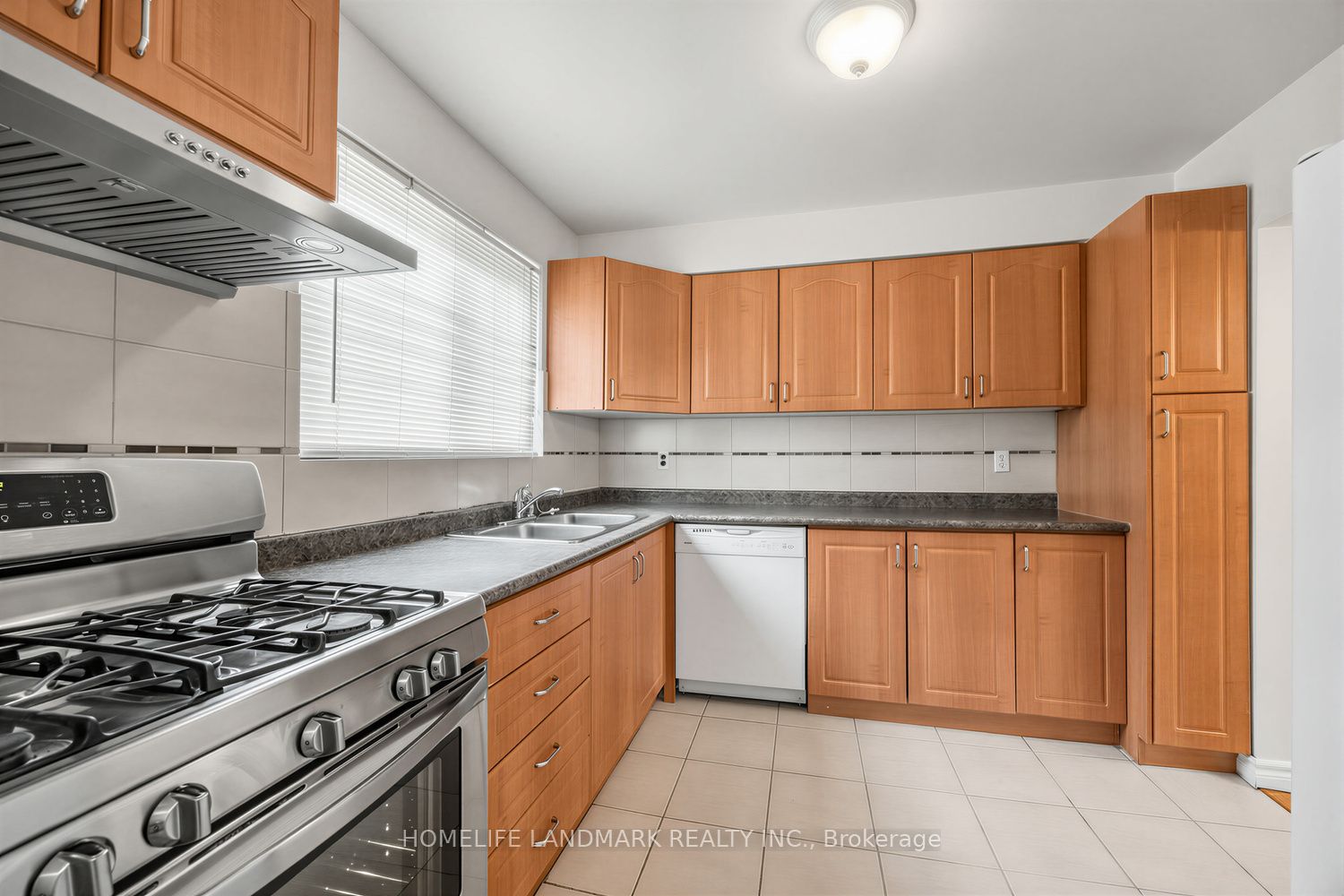 67 Godstone Road 112, Toronto, ON M2J 3C8 photo 5