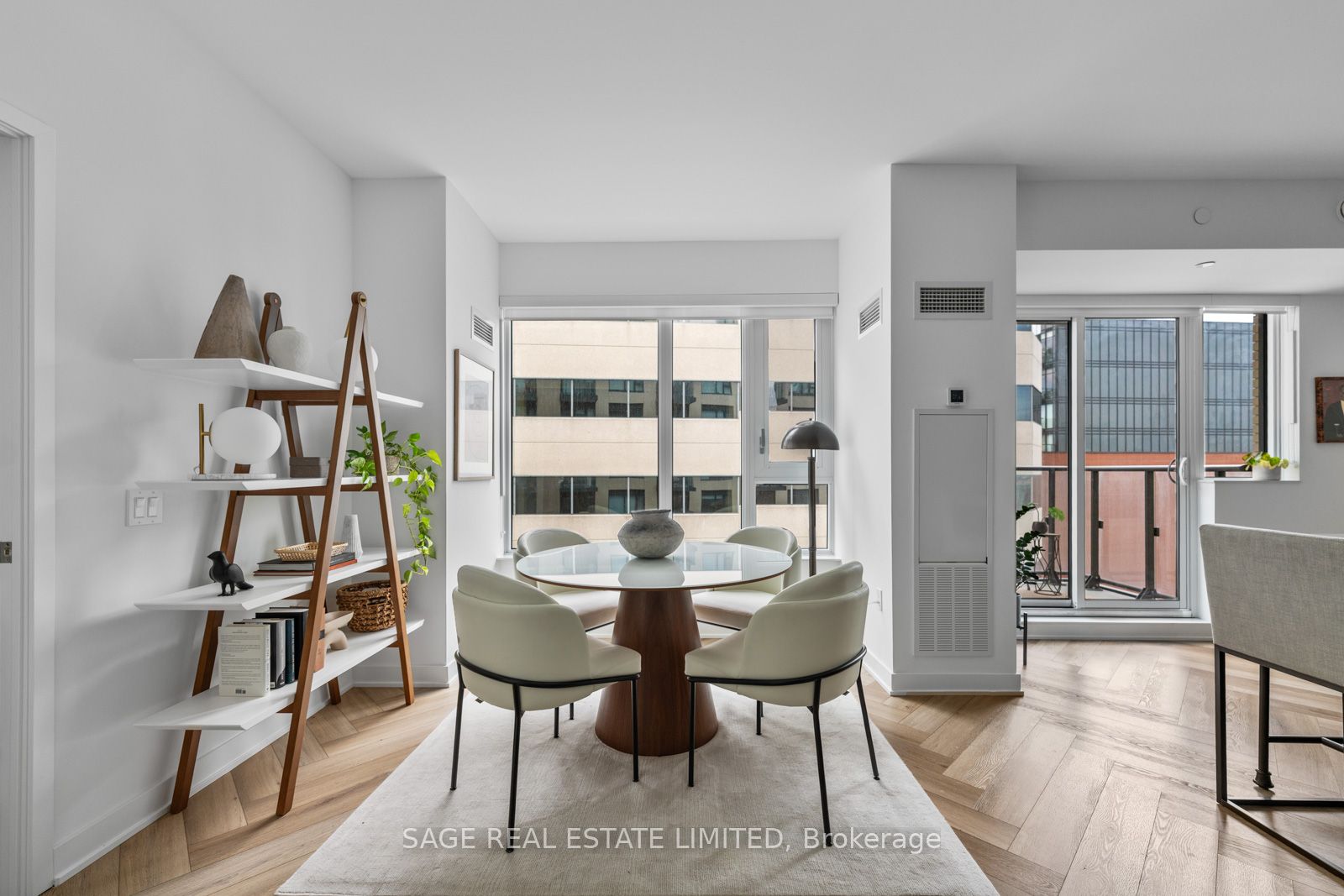 543 Richmond Street W 1128, Toronto, ON M5V 0W9 photo 5