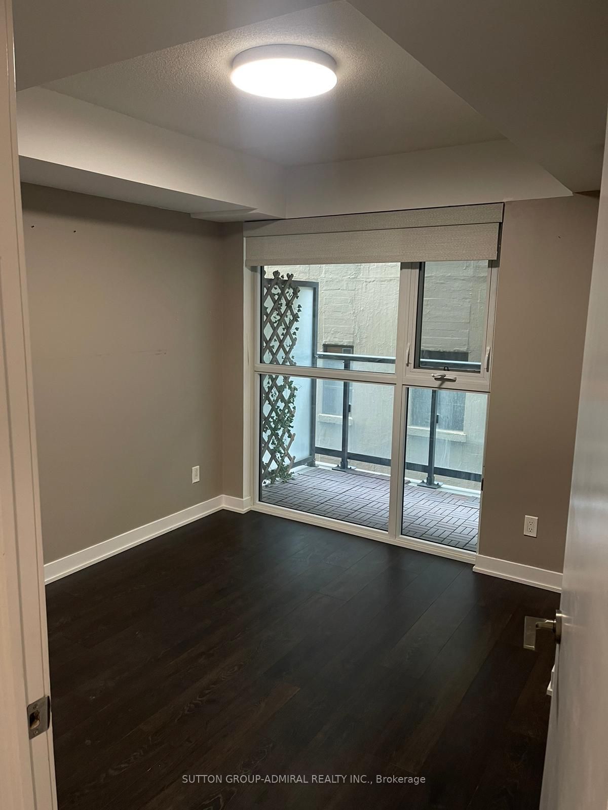 87 Peter Street 812, Toronto, ON M5V 2G4 photo 3