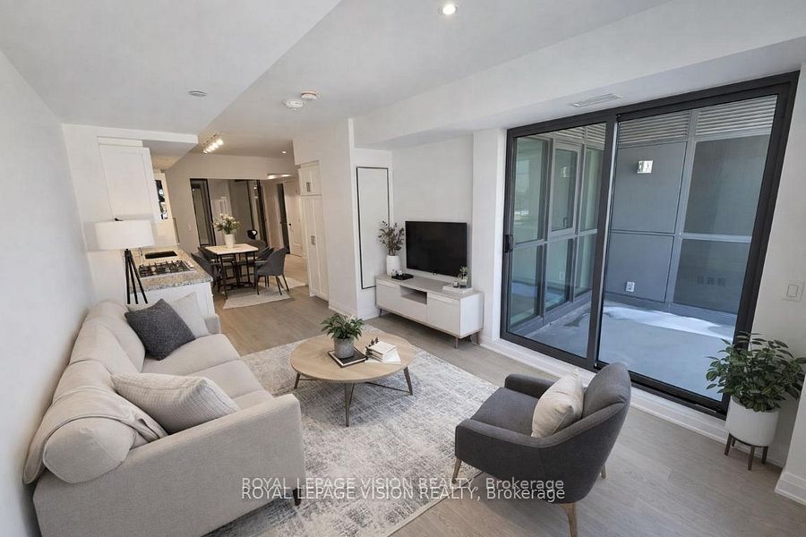 505 Glencairn Avenue 307, Toronto, ON M6B 0B2 photo 5