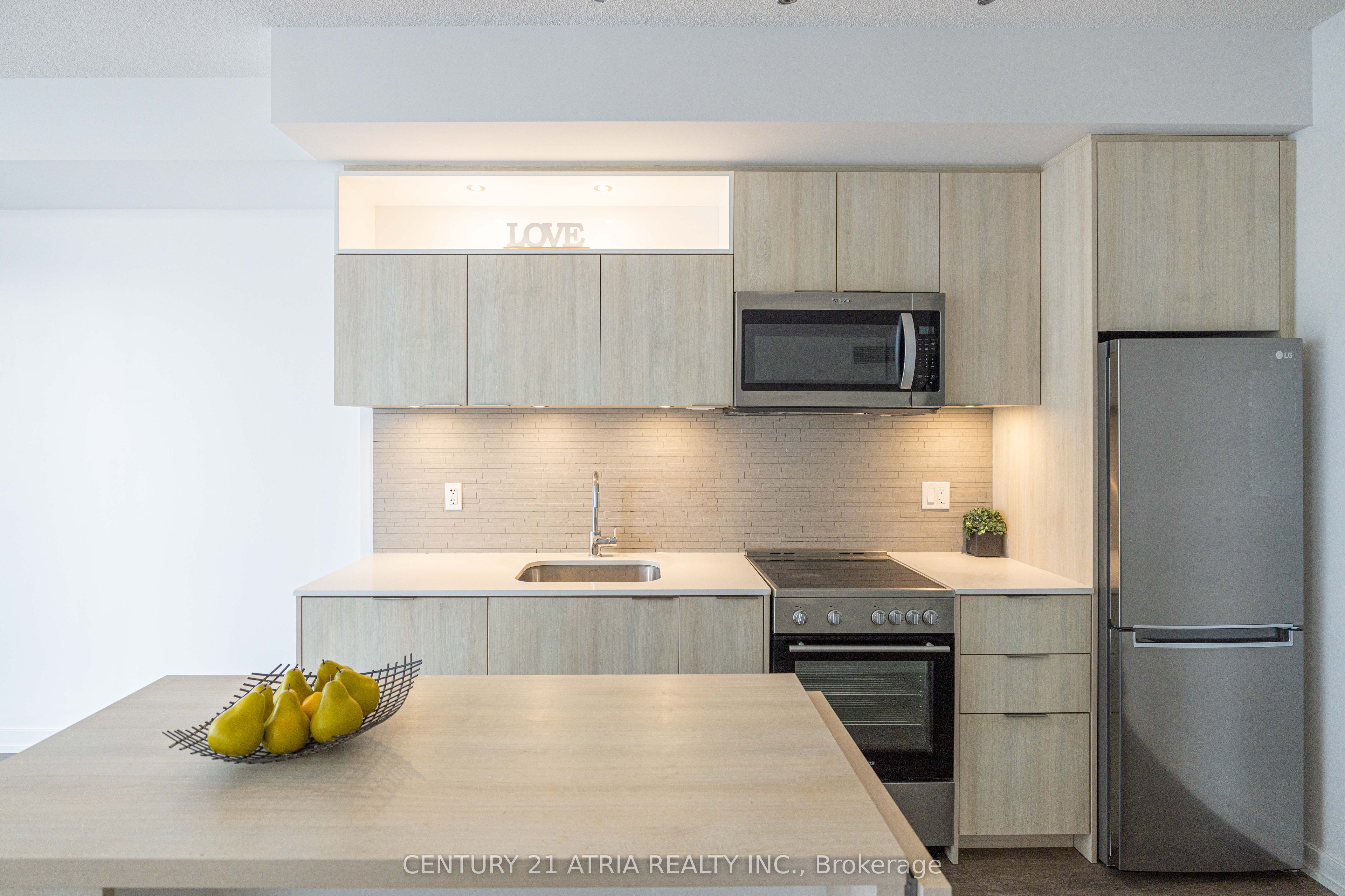 50 Forest Manor Road 2011, Toronto, ON M2J 0E3 photo 4