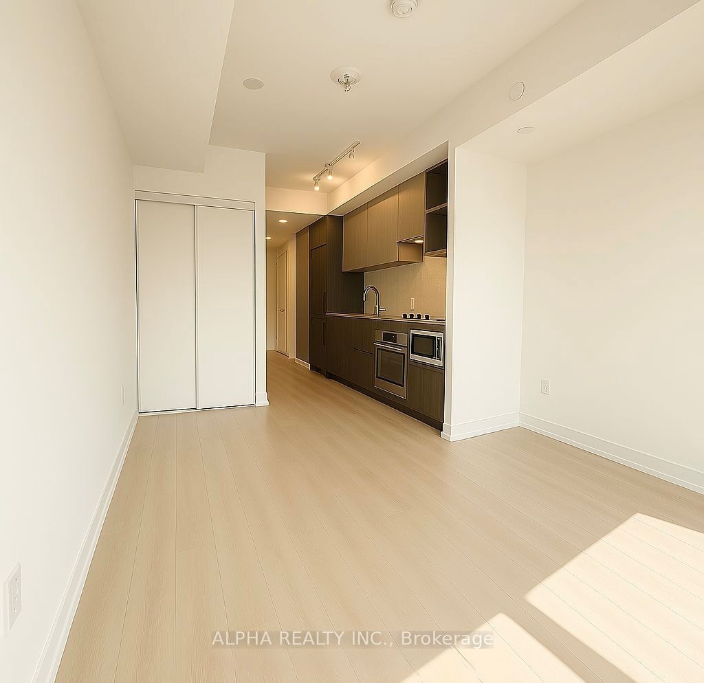 82 Dalhousie Street 1207, Toronto, ON M5B 1Y7 photo 4