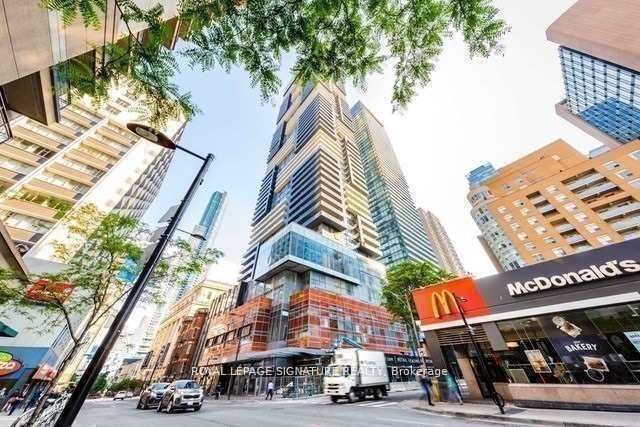 7 Grenville Street 702, Toronto, ON M4Y 0E9