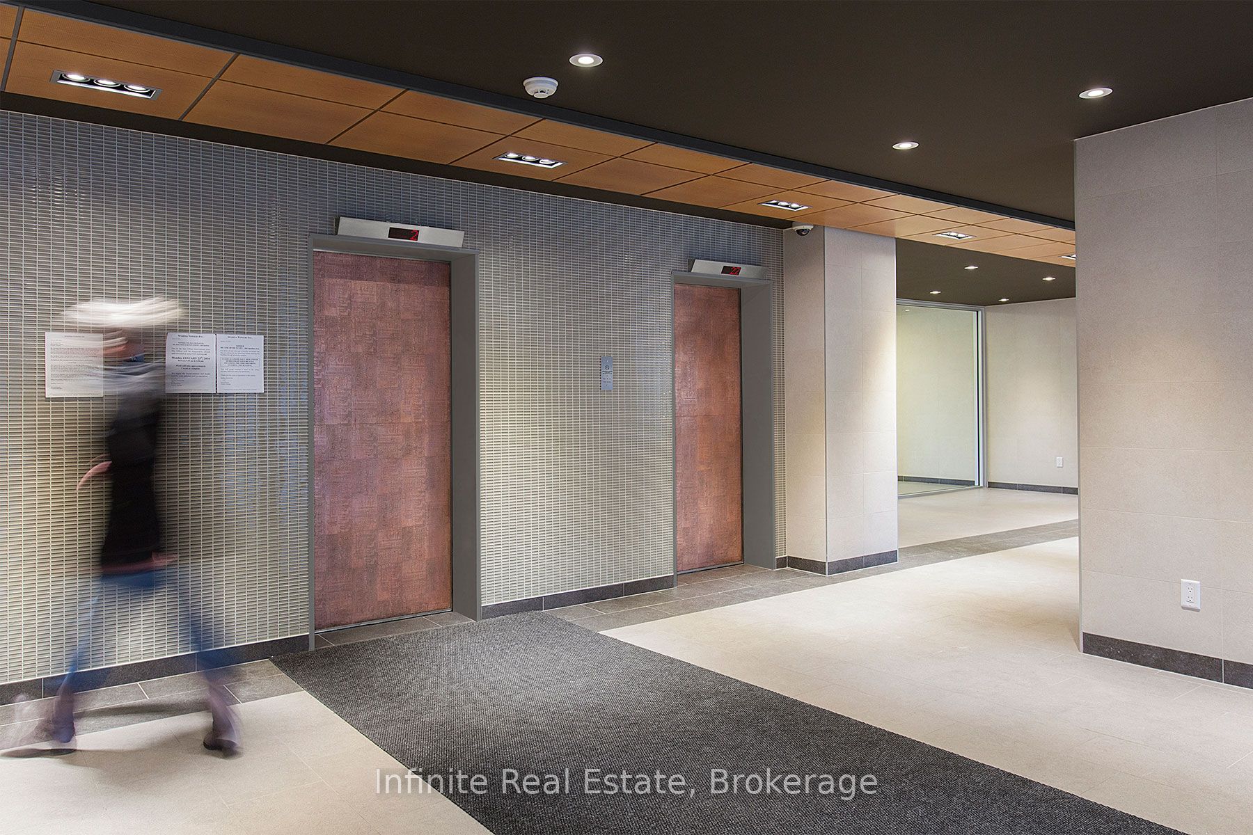 666 Spadina Avenue 711, Toronto, ON M5S 2H8 photo 4