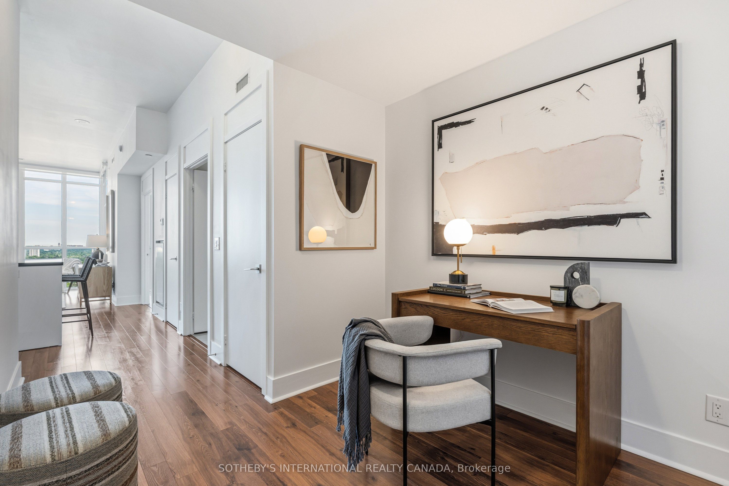 32 Davenport Road 2604, Toronto, ON M5R 1H3 photo 2