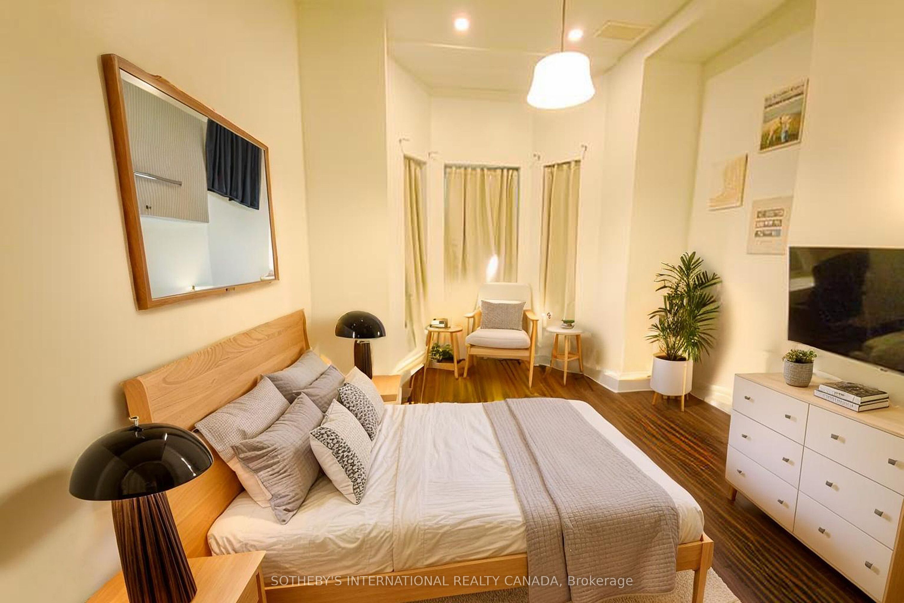 227 Beverley Street 1, Toronto, ON M5T 1Z4 photo 4