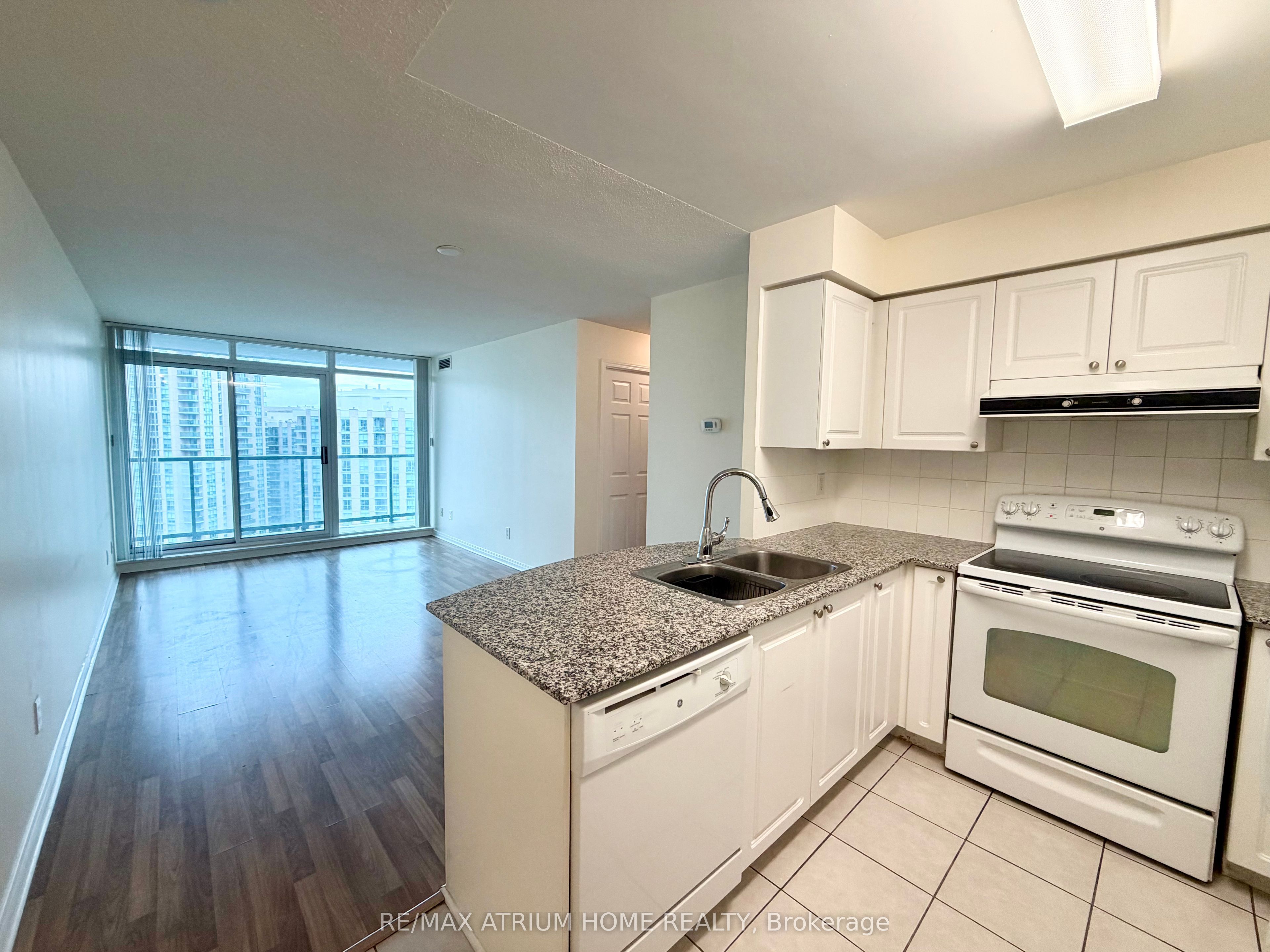 5508 Yonge Street 2010, Toronto, ON M2N 7L2