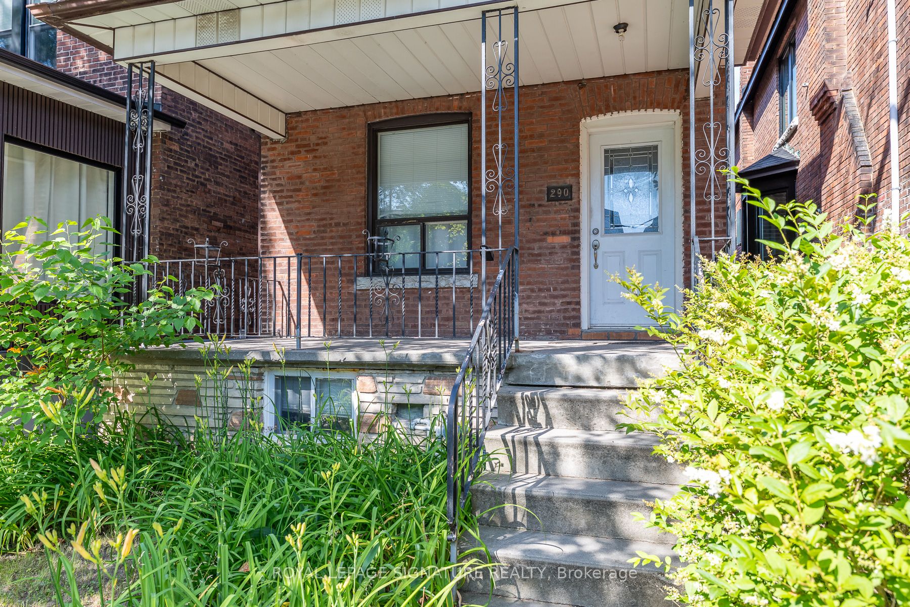 290 Margueretta Street, Toronto, ON M6H 3S3 photo 4