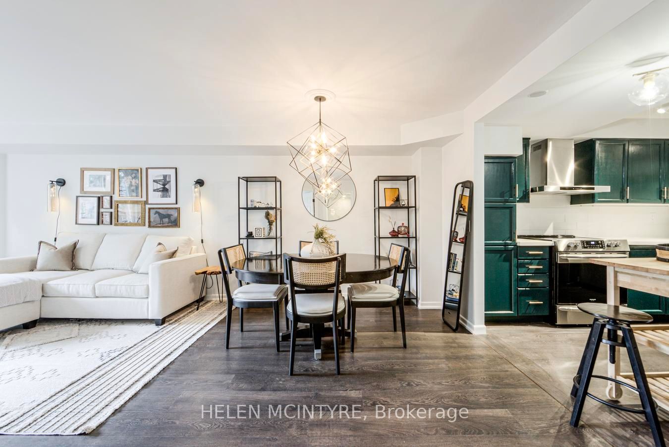 955 Millwood Road 222, Toronto, ON M4G 4E3 photo 3
