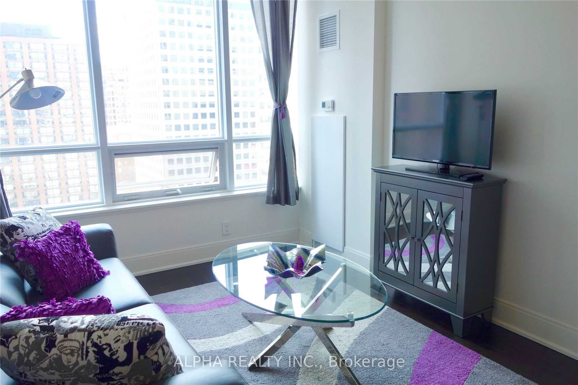 21 Balmuto Street 1205, Toronto, ON M4Y 1W4 photo 4