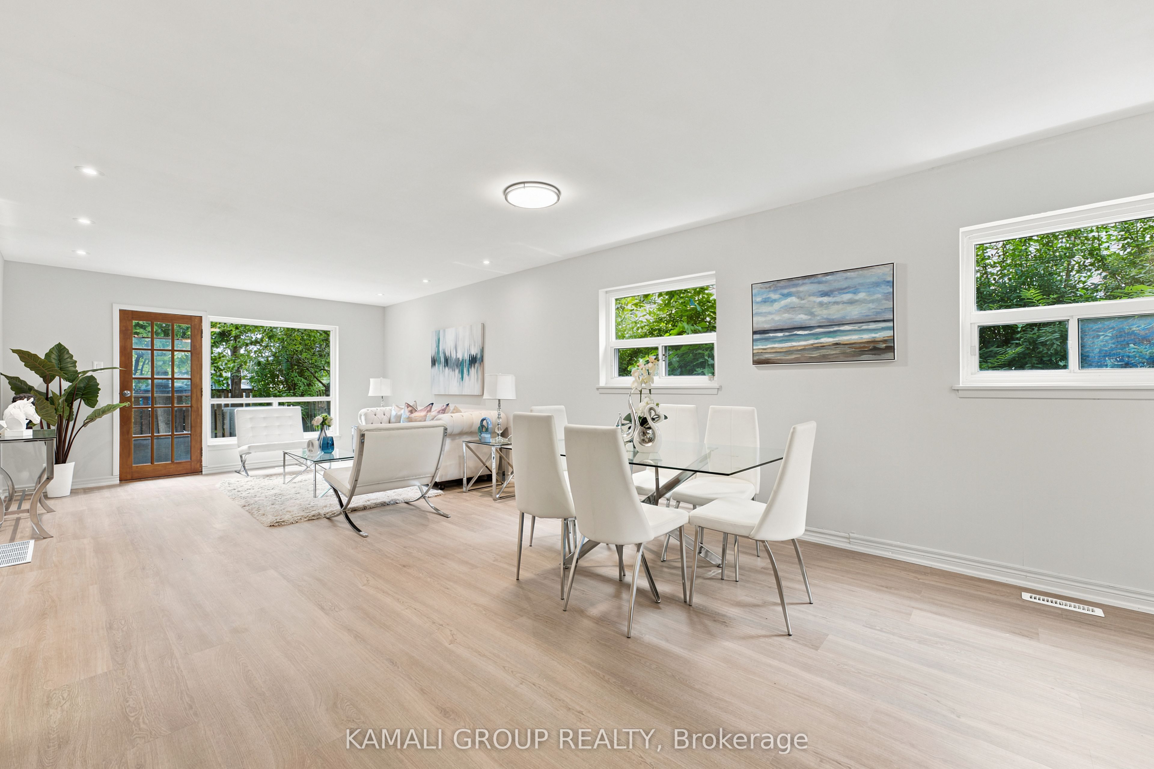 23 Greenwin Village Road, Toronto, ON M2R 2R9 photo 2