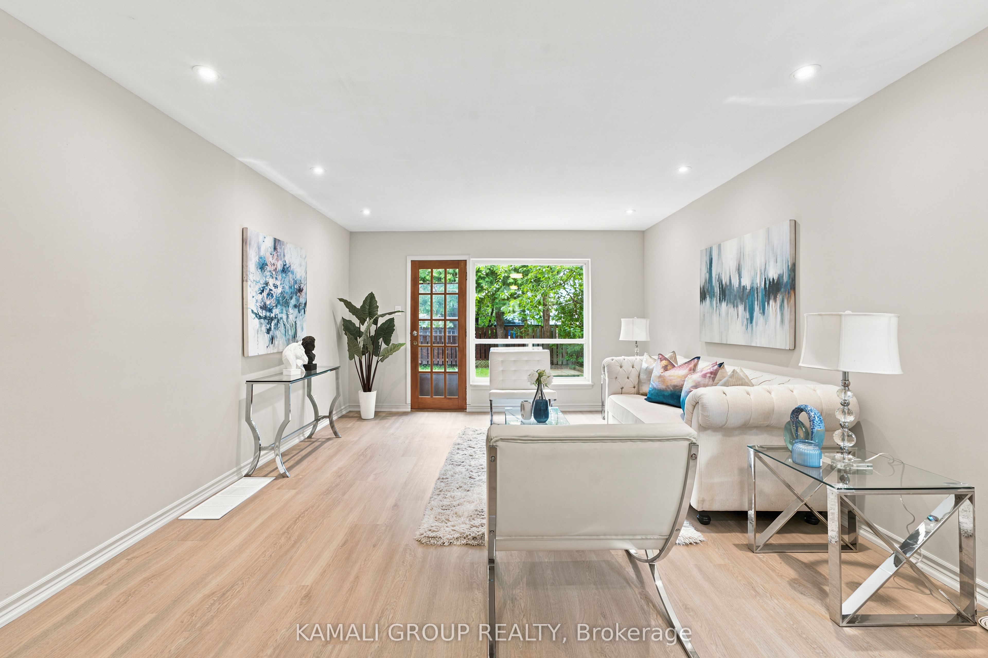 23 Greenwin Village Road, Toronto, ON M2R 2R9 photo 3
