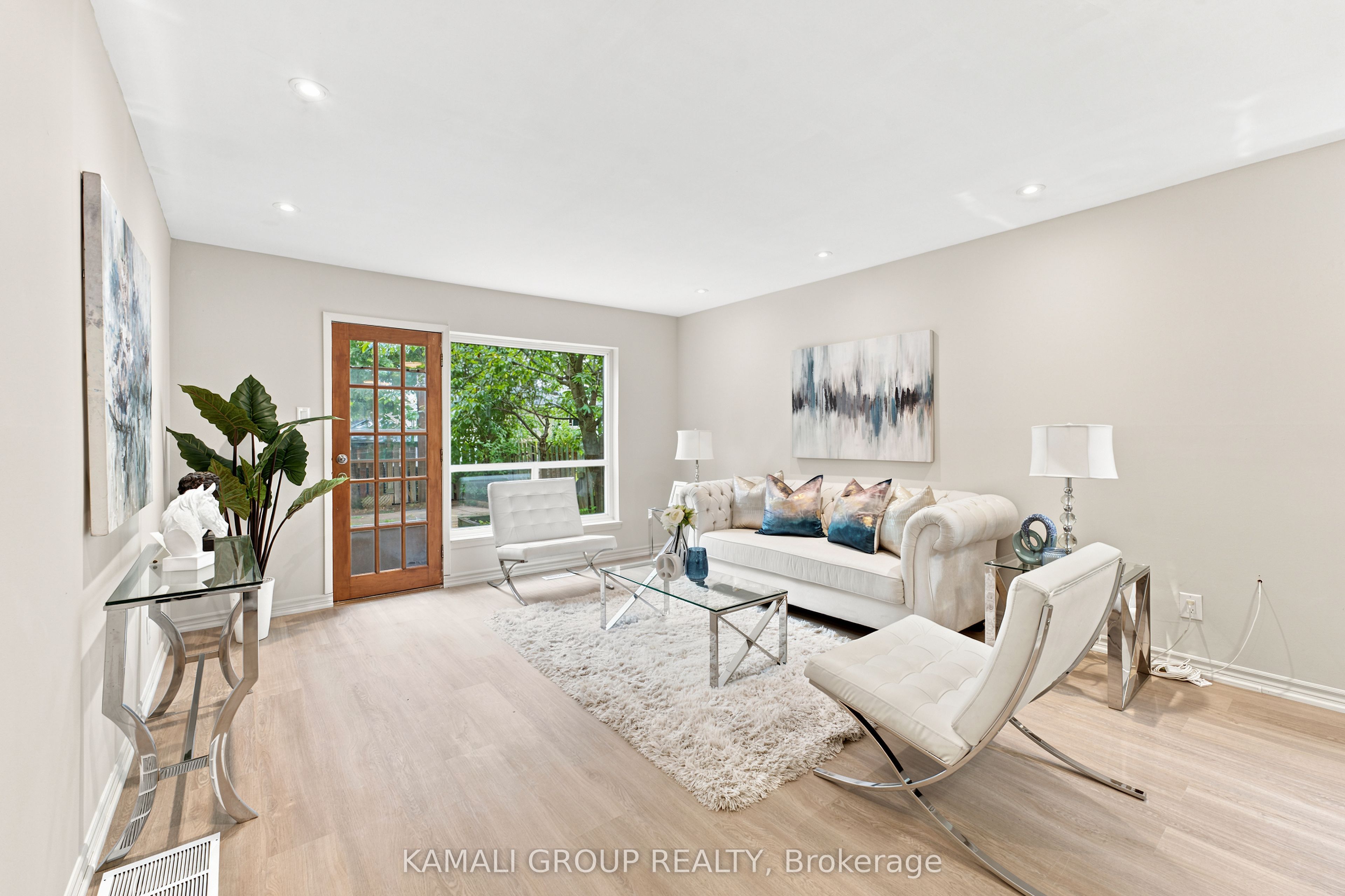 23 Greenwin Village Road, Toronto, ON M2R 2R9 photo 4
