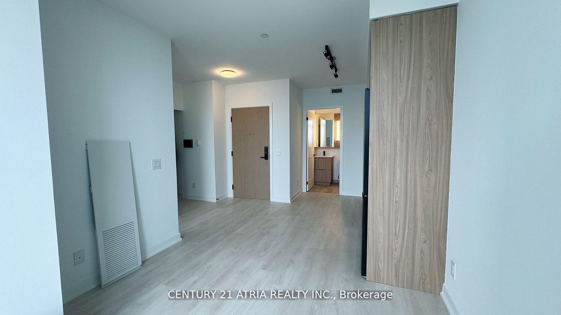 5 Defries Street lph01, Toronto, ON M5A 0W7 photo 2