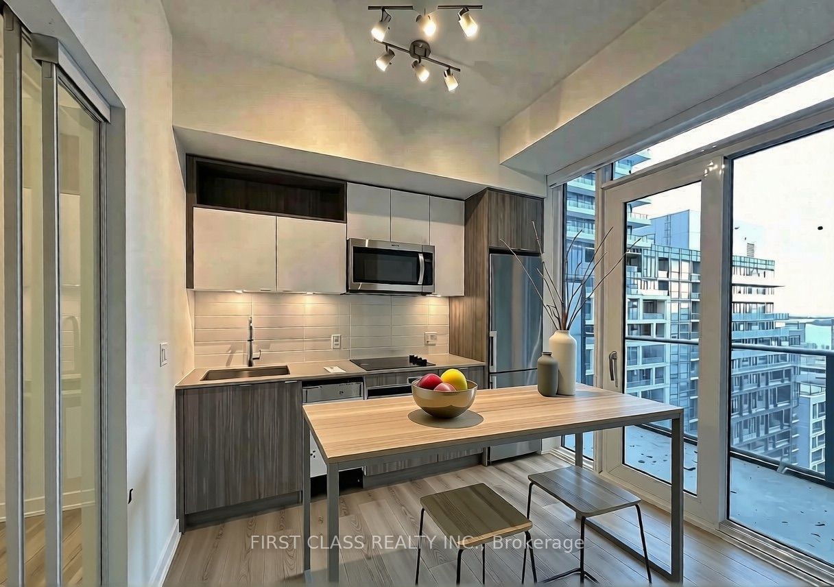 135 Lower Sherbourne St N/A 1733W, Toronto, ON M5A 1Y4 photo 3