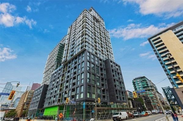 158 Front Street E 214, Toronto, ON M5A 0K9