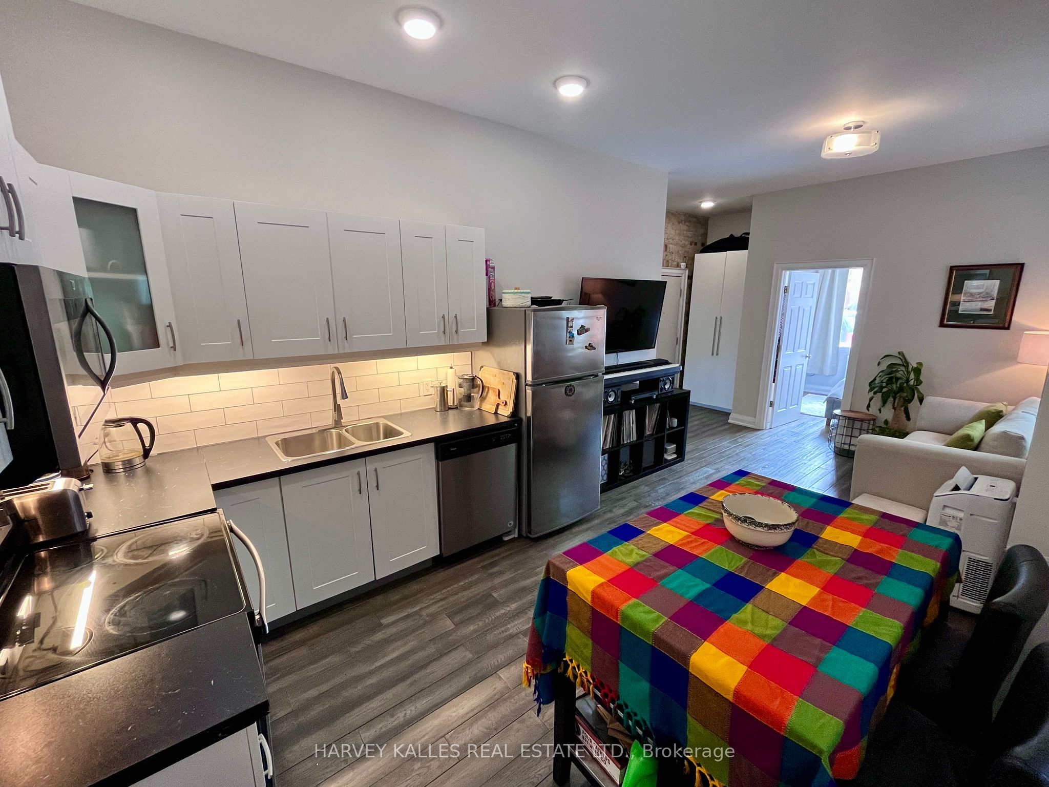 167 Lauder Avenue 1, Toronto, ON M6E 3H3 photo 5
