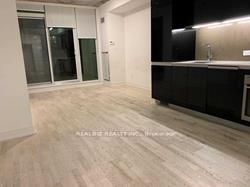20 Minowan Miikan Lane 429, Toronto, ON M6J 0E5 photo 3