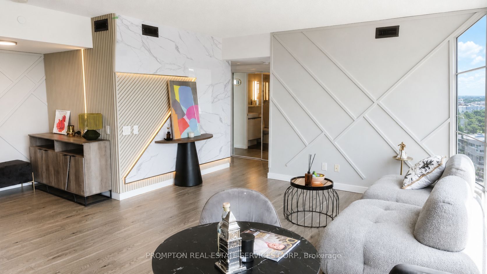 72 Esther Shiner Boulevard 717, Toronto, ON M2K 2X9