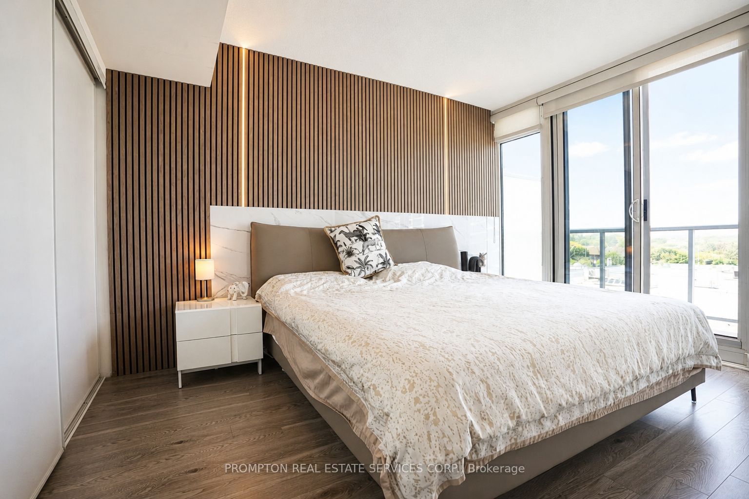 72 Esther Shiner Boulevard 717, Toronto, ON M2K 2X9 photo 2