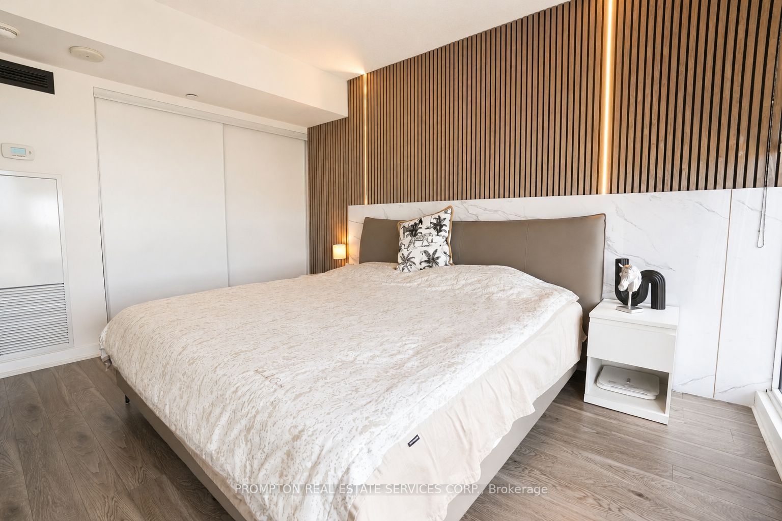 72 Esther Shiner Boulevard 717, Toronto, ON M2K 2X9 photo 3