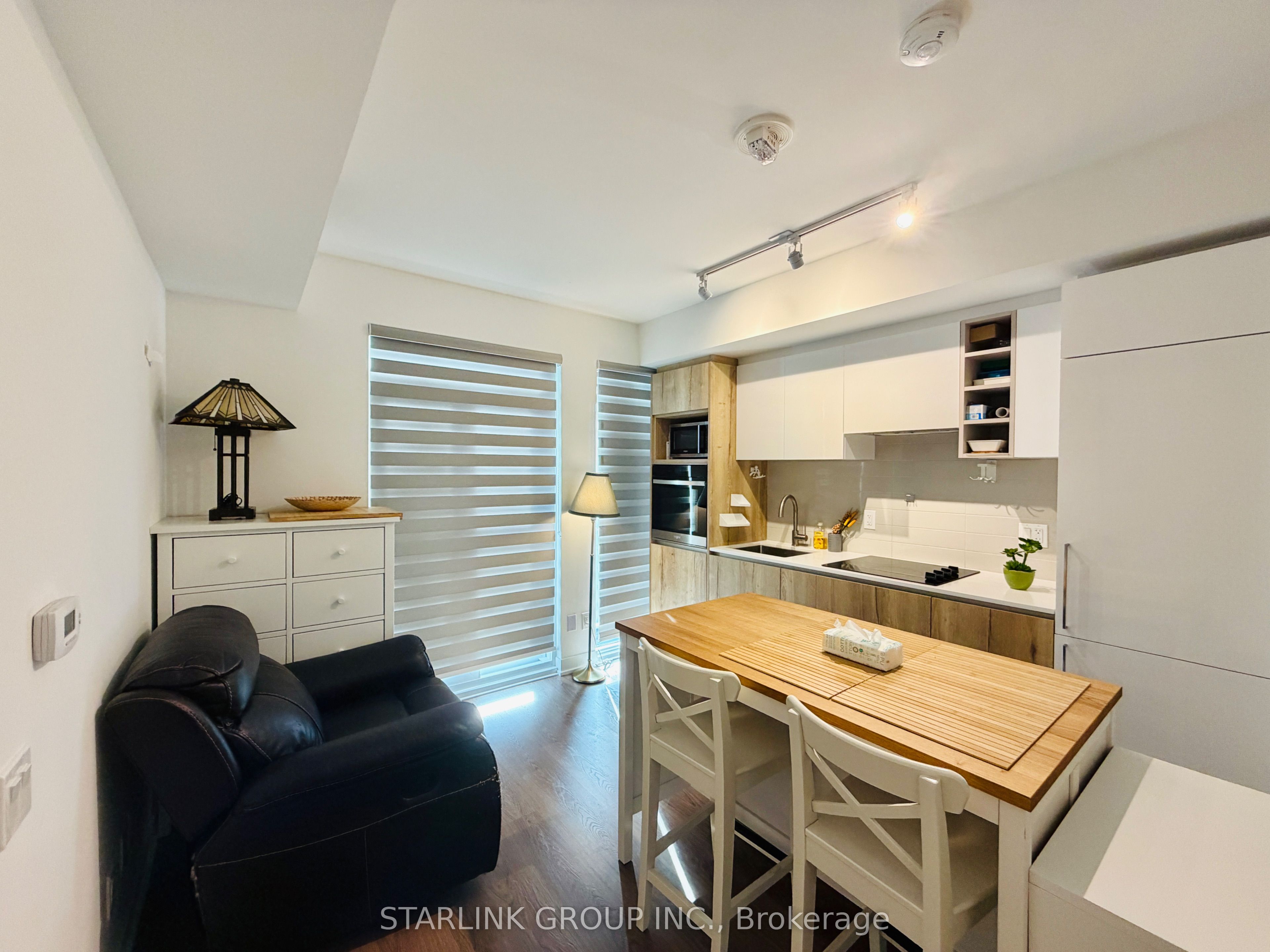 319 Jarvis Street 4703, Toronto, ON M5B 0C8 photo 4