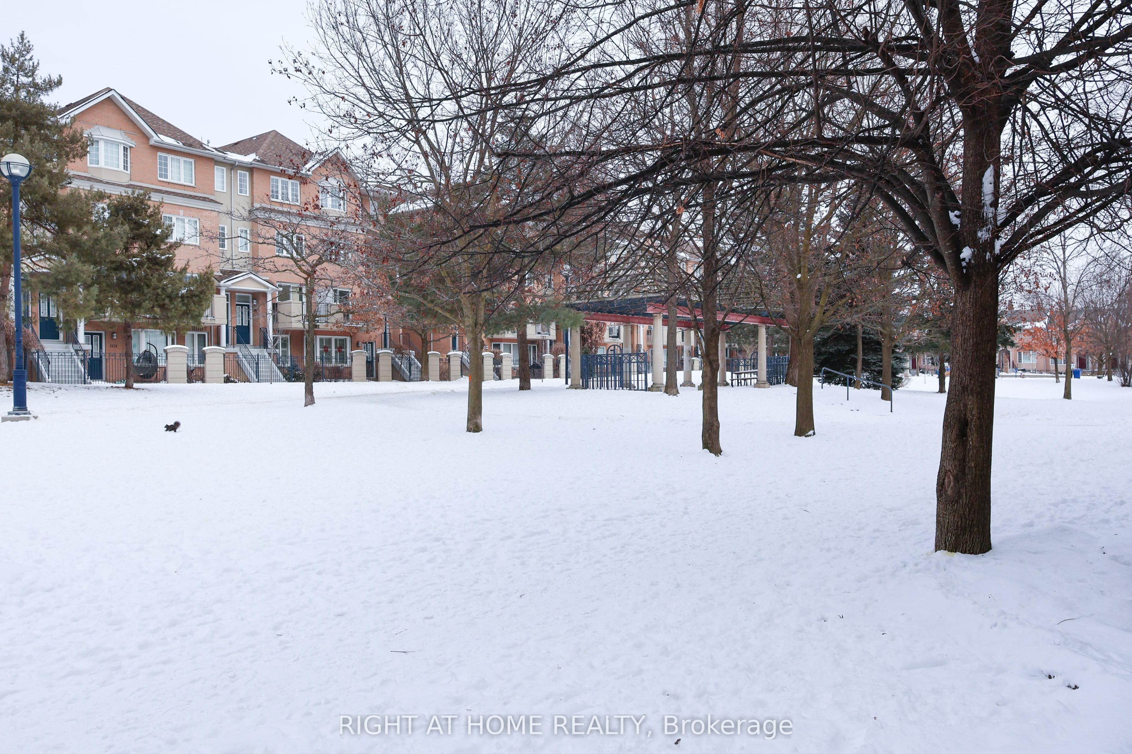 821 Grandview Way, Toronto, ON M2N 6V5 photo 2