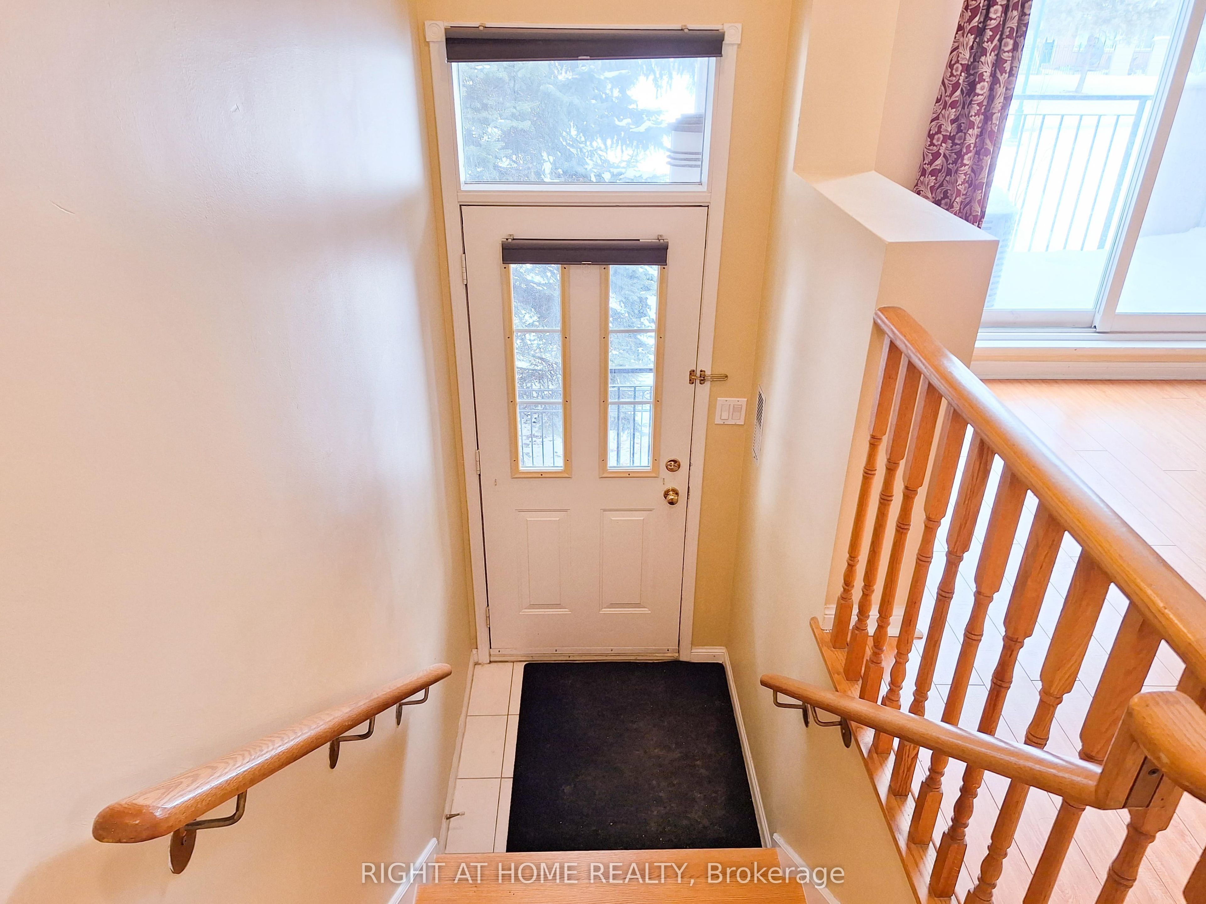 821 Grandview Way, Toronto, ON M2N 6V5 photo 4