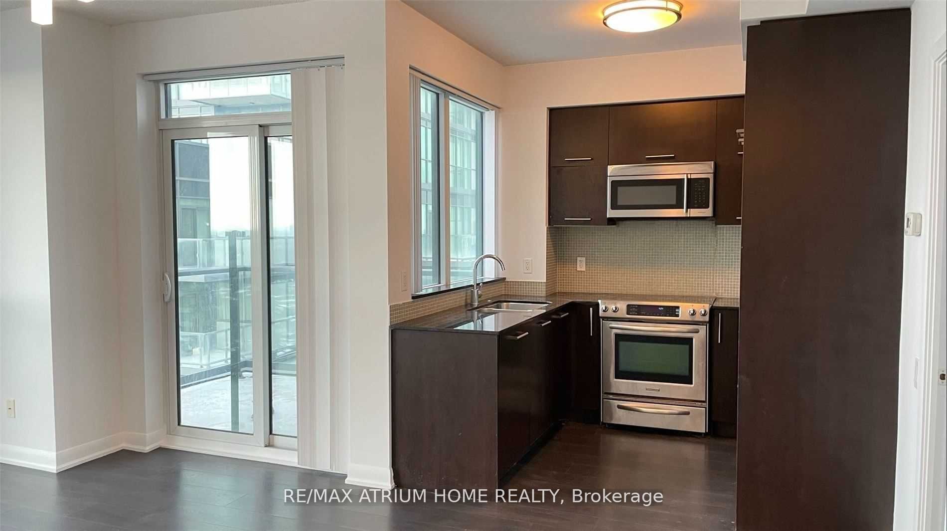 5162 Yonge Street 3705, Toronto, ON M2N 5P6 photo 3