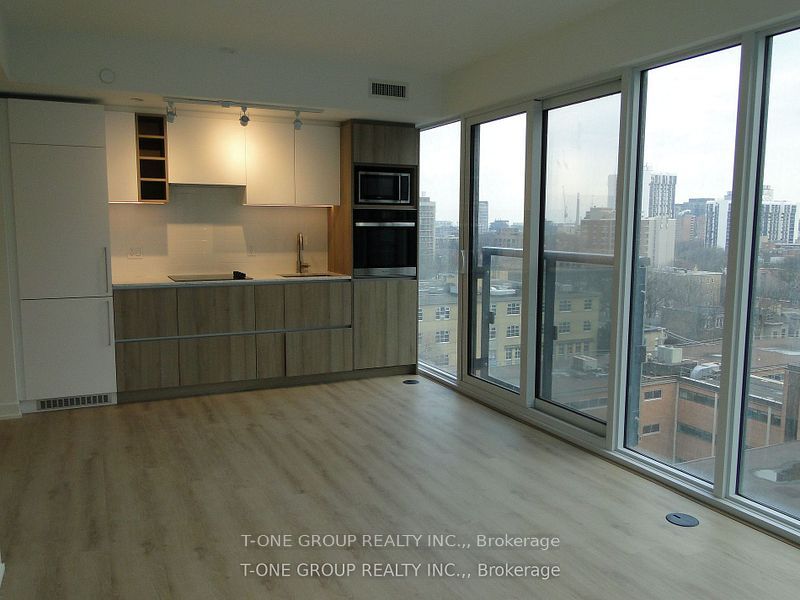 319 Jarvis Street 902, Toronto, ON M5B 0C8 photo 2