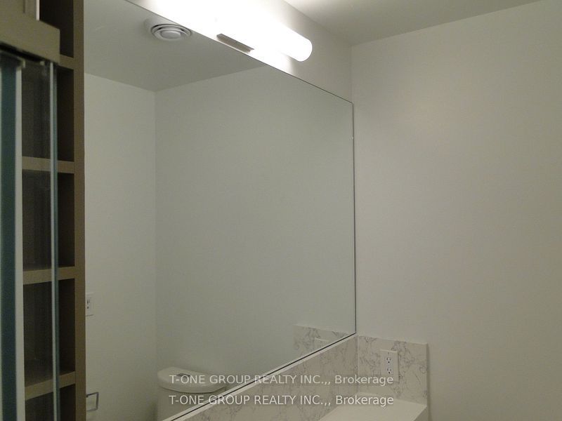 319 Jarvis Street 902, Toronto, ON M5B 0C8 photo 4