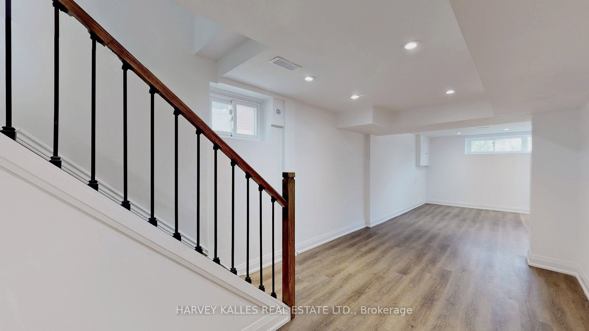 7 Pannahill Road Bsmt, Toronto, ON M3H 4N2 photo 4
