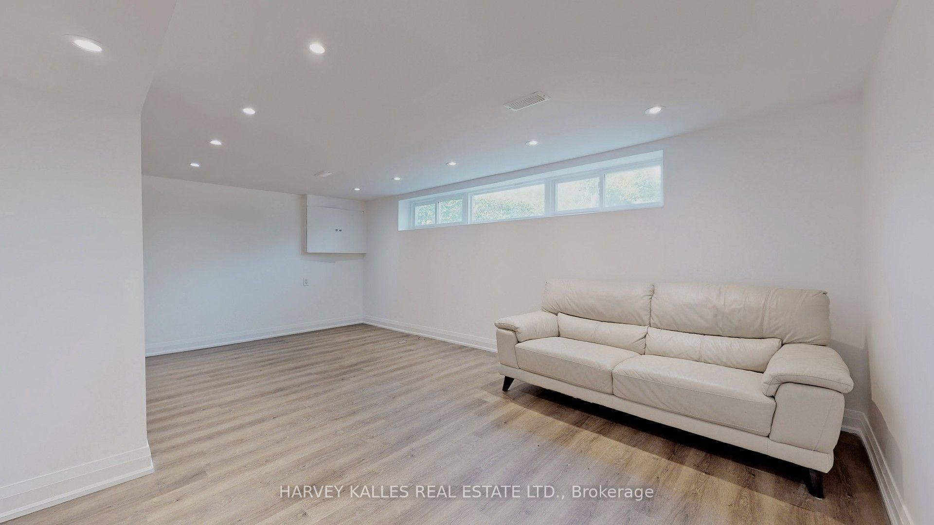 7 Pannahill Road Bsmt, Toronto, ON M3H 4N2 photo 5