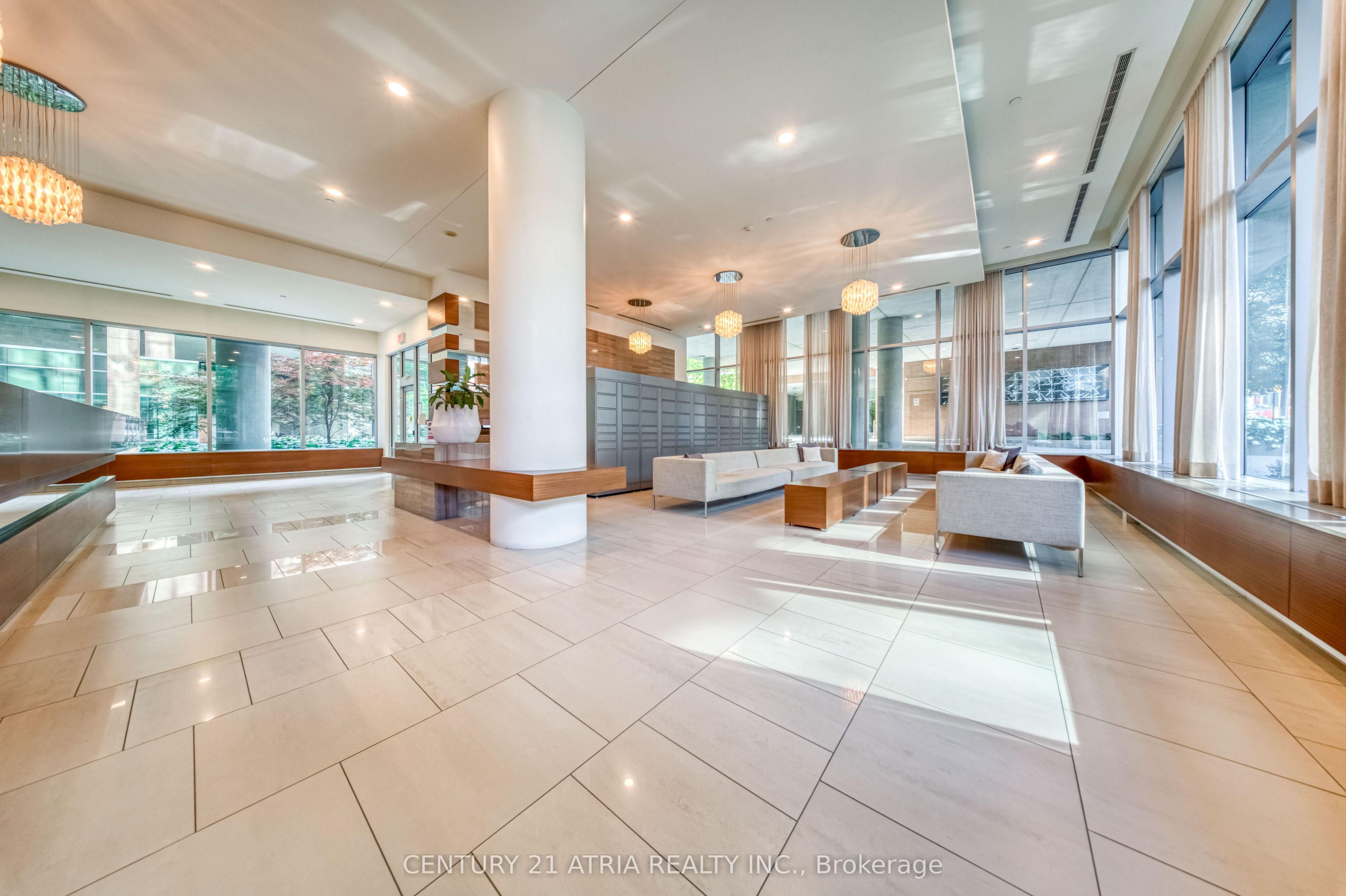 112 George Street S703, Toronto, ON M5A 2M5 photo 4