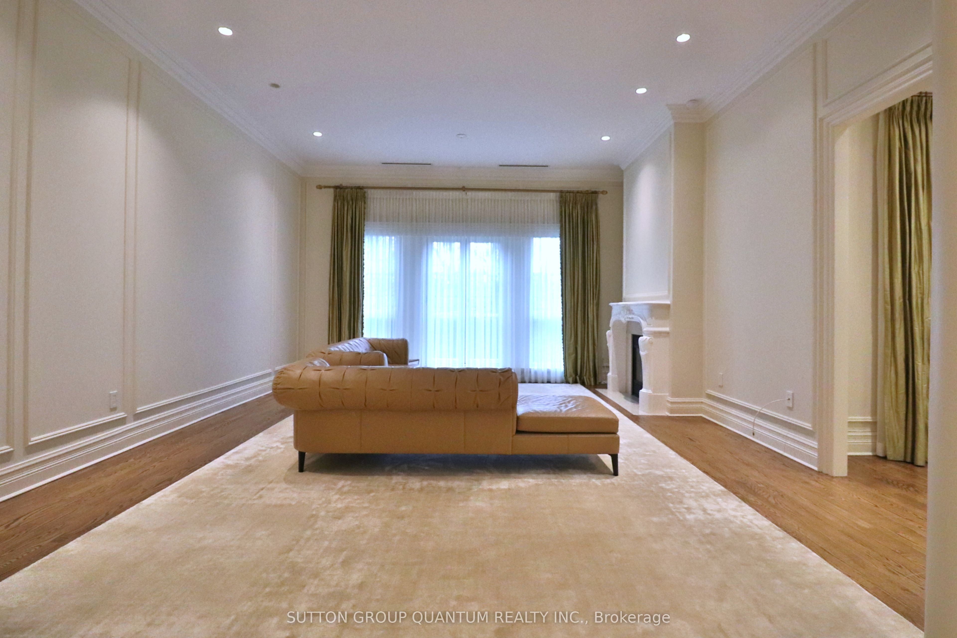 1 Post Road 108, Toronto, ON M3B 3R4 photo 4