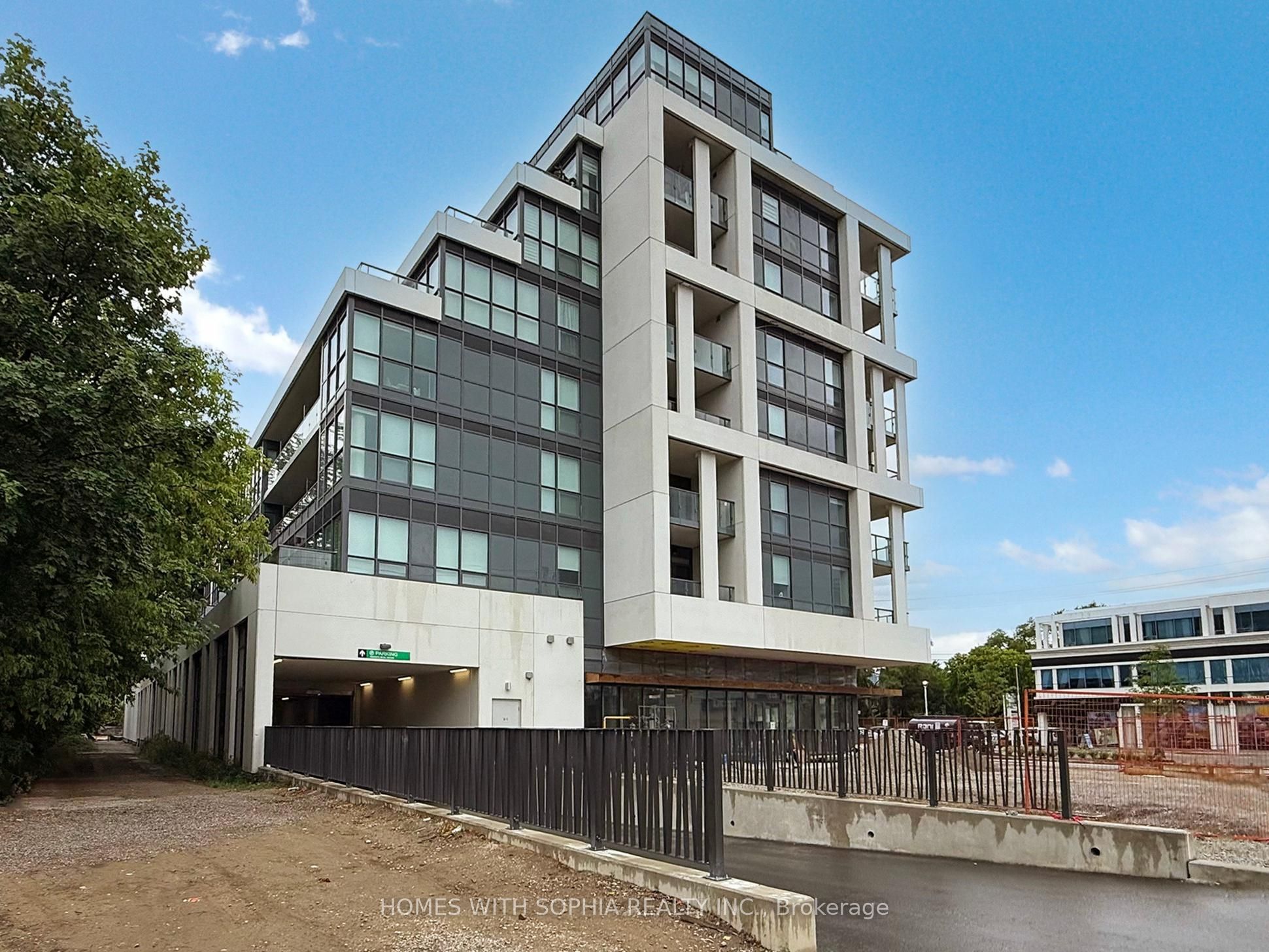 181 Sheppard Avenue E 702, Toronto, ON M2N 0L9 photo 4