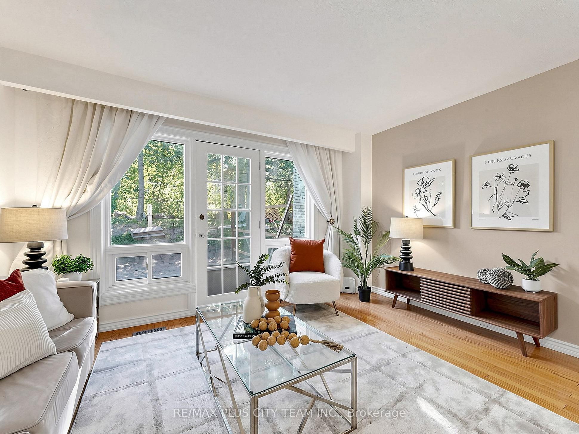 60 Tangle Briar Way, Toronto, ON M2J 2M4 photo 3