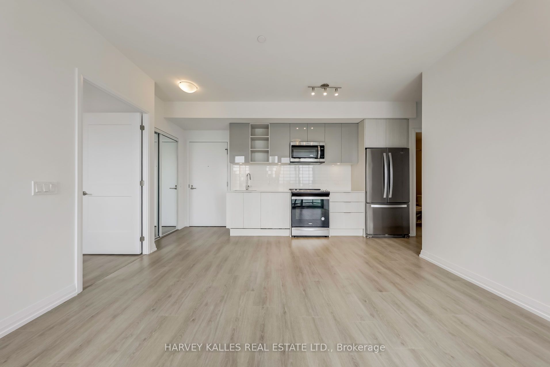 50 Dunfield Avenue LPH18, Toronto, ON M4S 0E4 photo 4