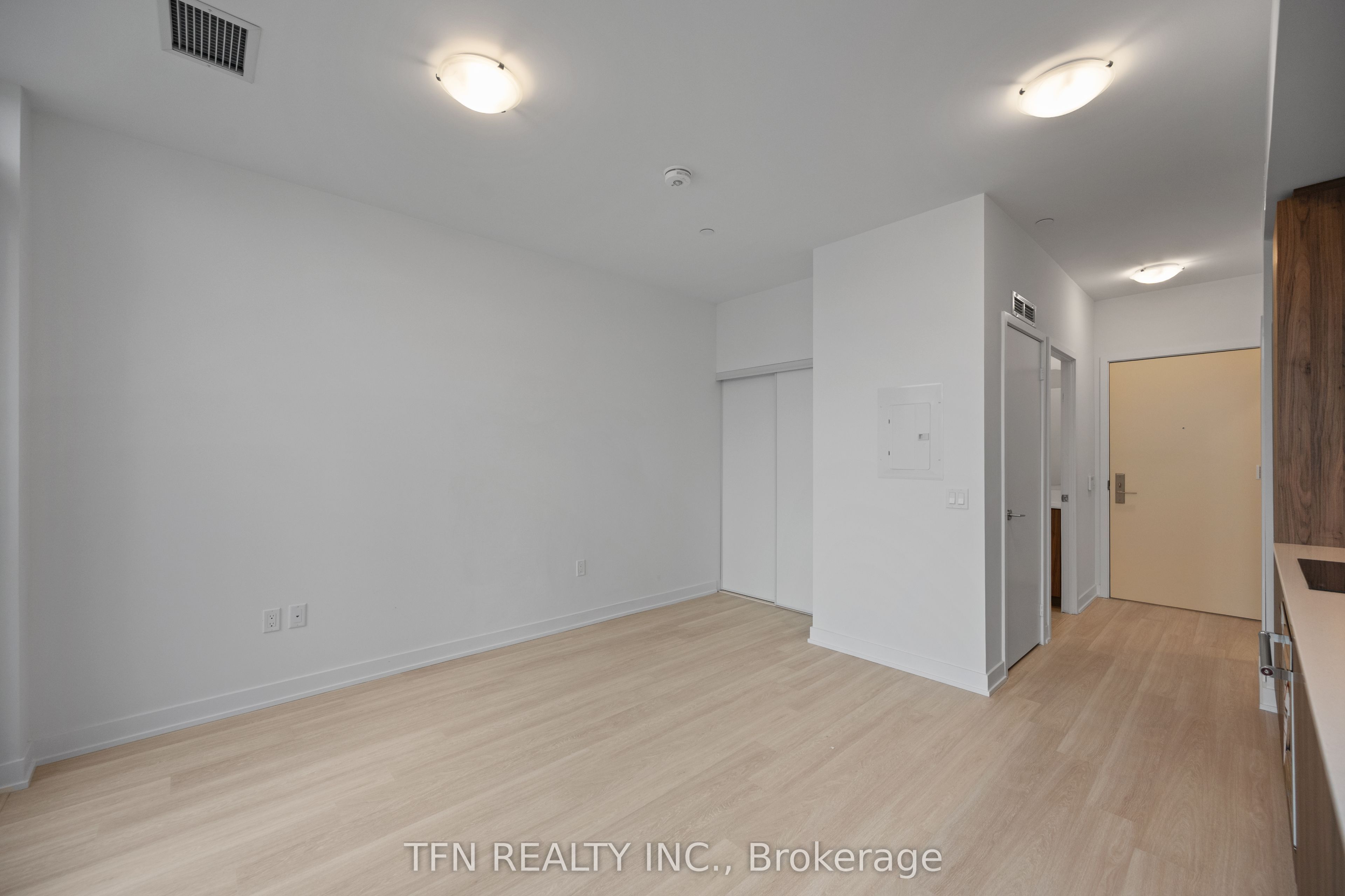 15 Richardson Street 504, Toronto, ON M5A 0Y5 photo 5