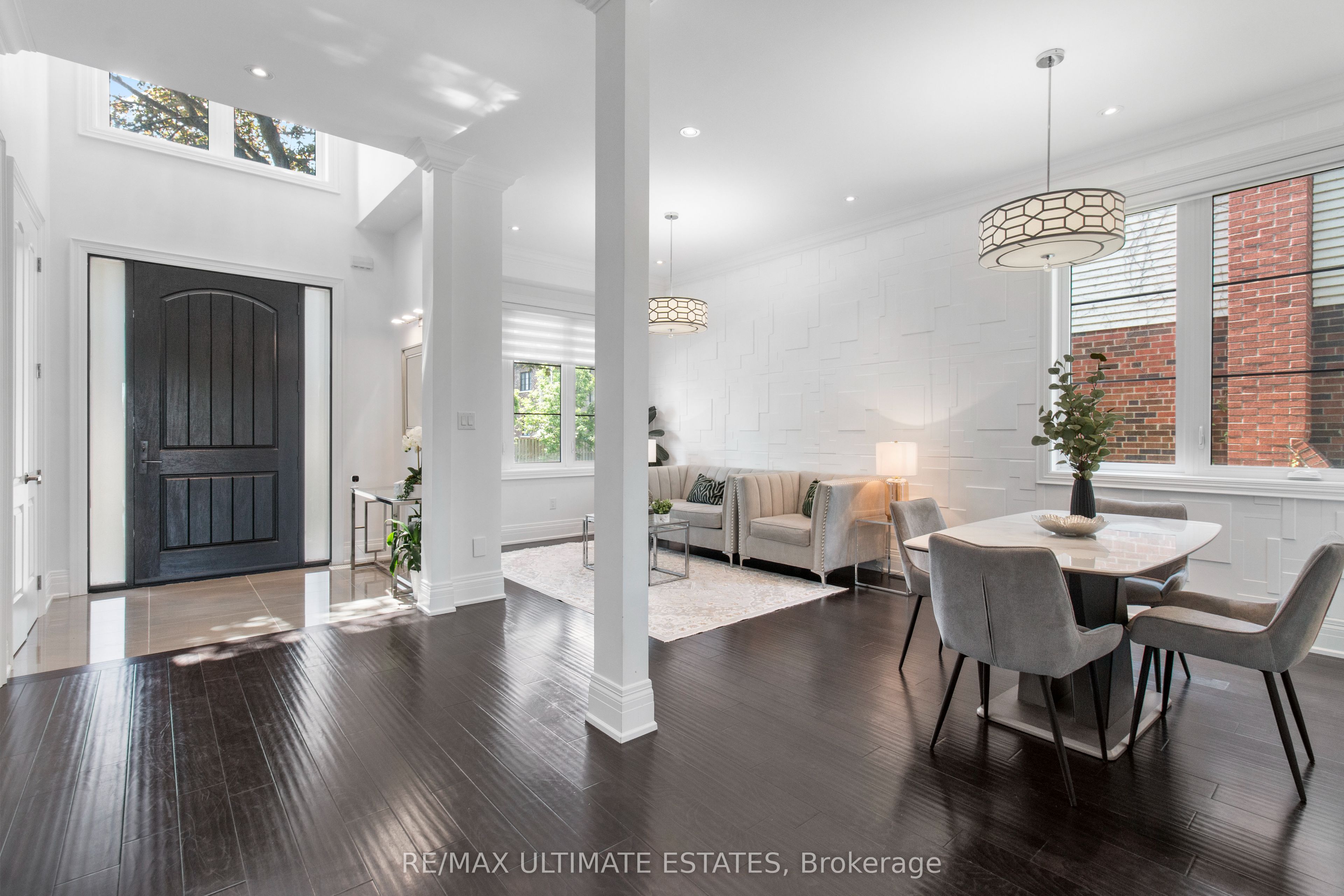 38 Devondale Avenue, Toronto, ON M2R 2E2 photo 3