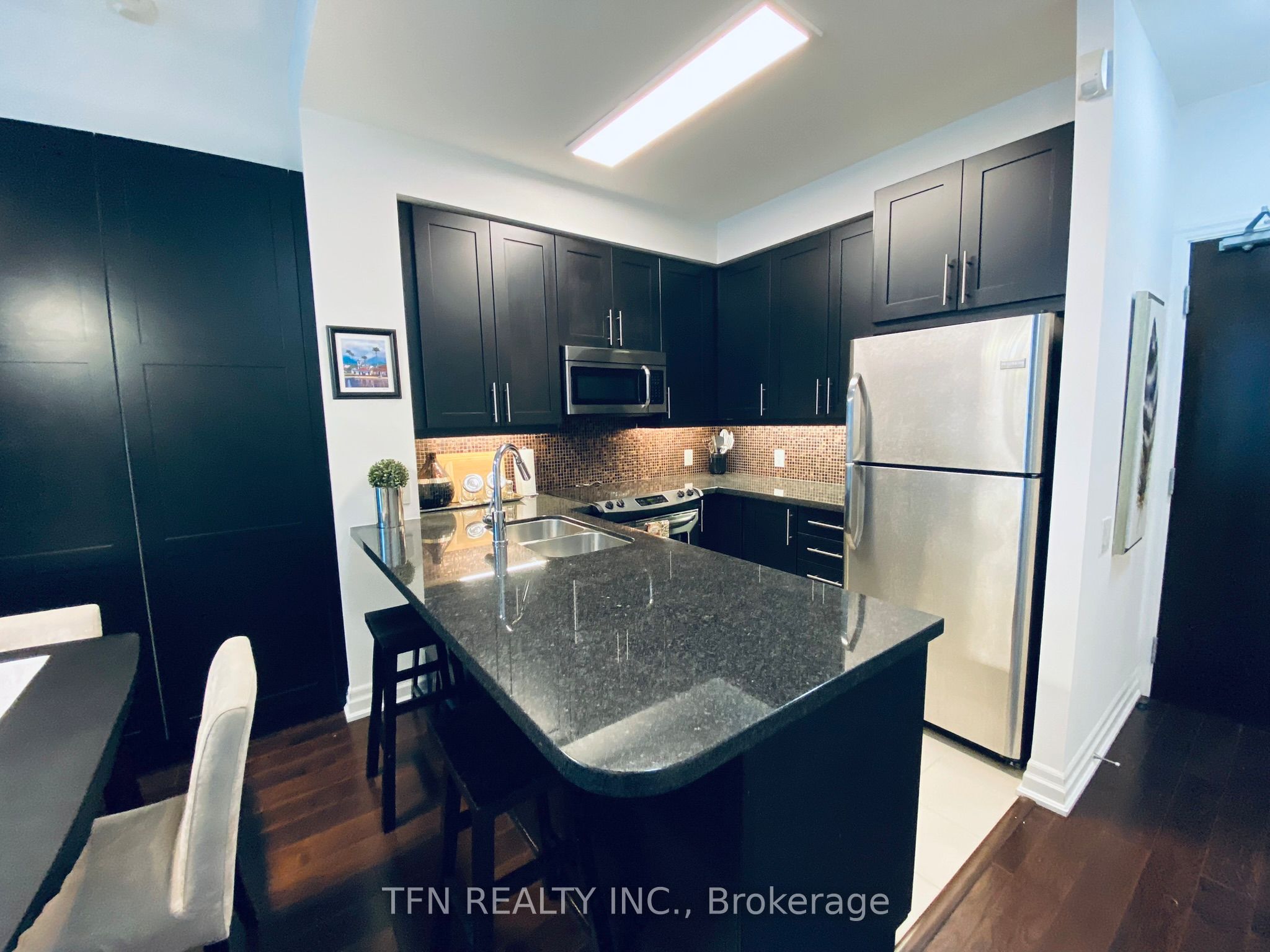 17 Ruddington Drive 103, Toronto, ON M2K 0A8 photo 3