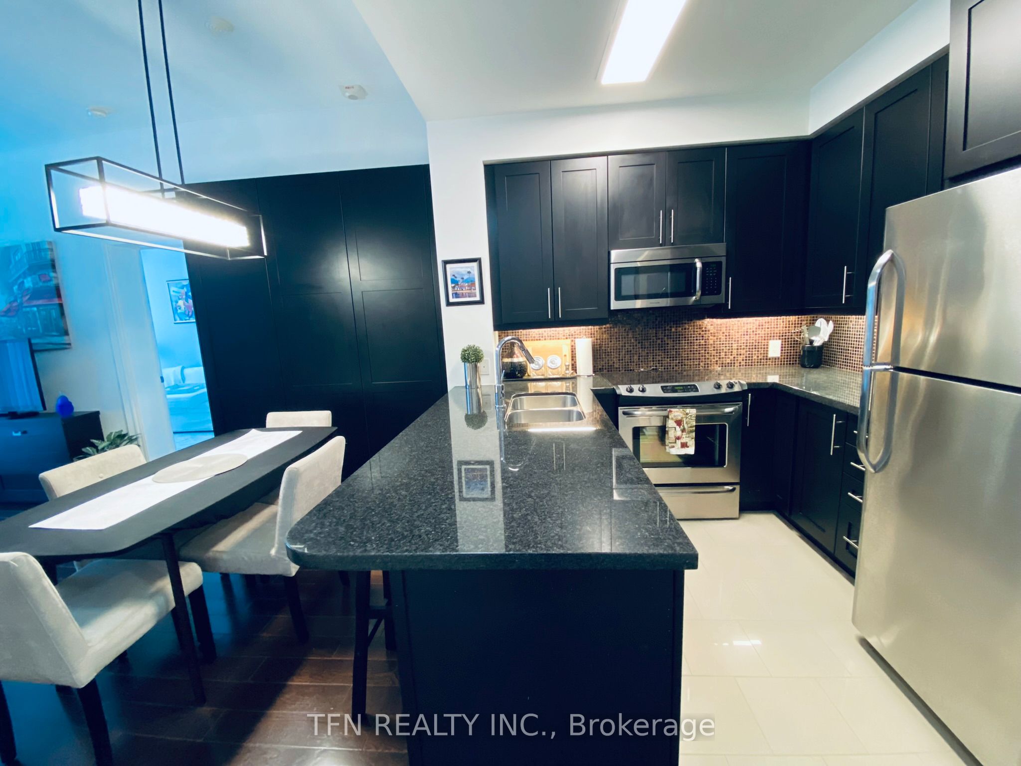 17 Ruddington Drive 103, Toronto, ON M2K 0A8 photo 4