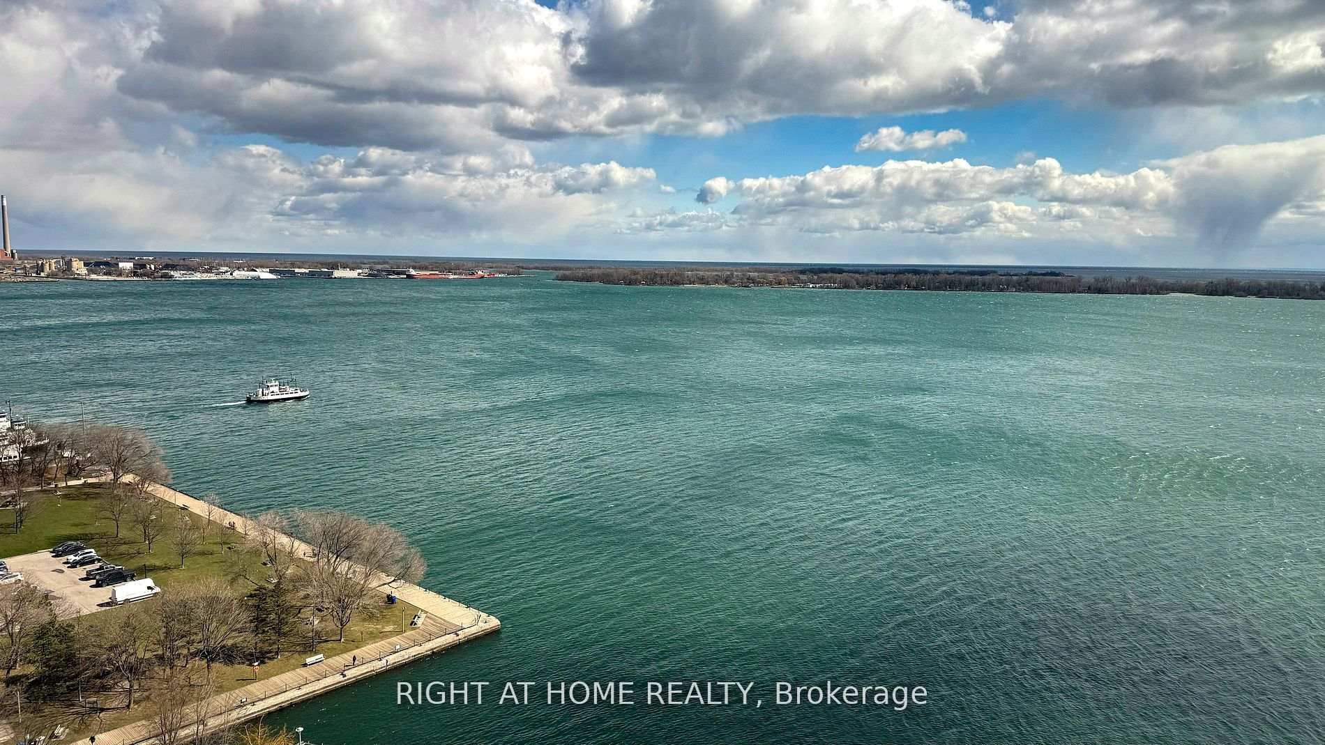 99 Harbour Square 2205, Toronto, ON M5J 2H2 photo 3
