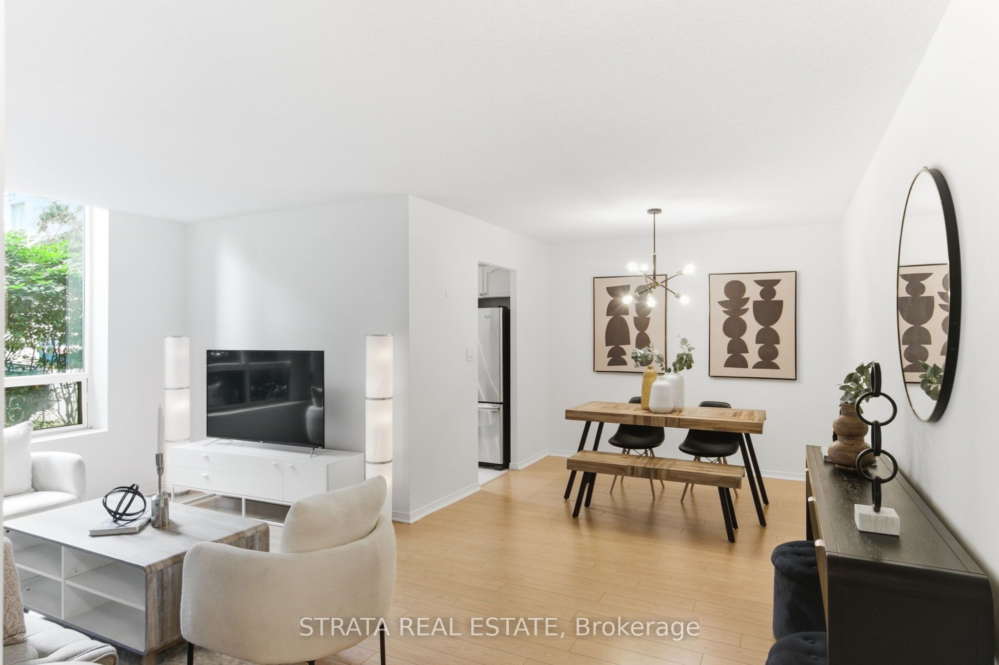 29 Pemberton Avenue 105, Toronto, ON M2M 4L5 photo 4