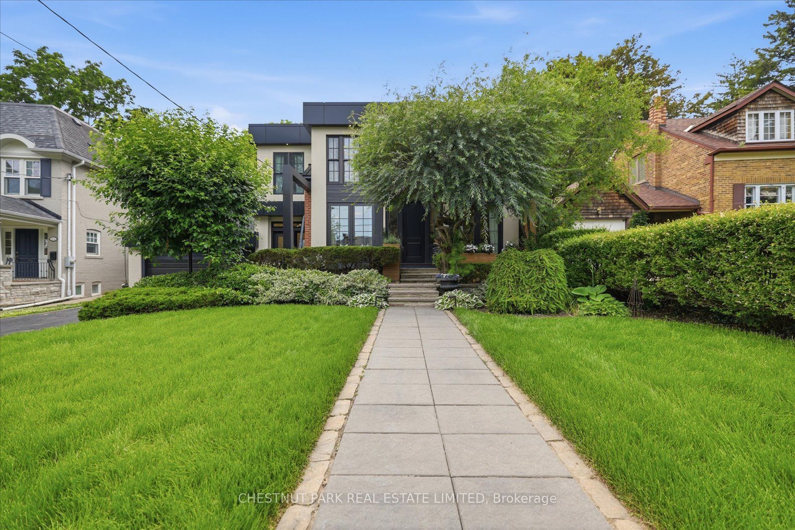 310 Bessborough Drive, Toronto, ON M4G 3L1