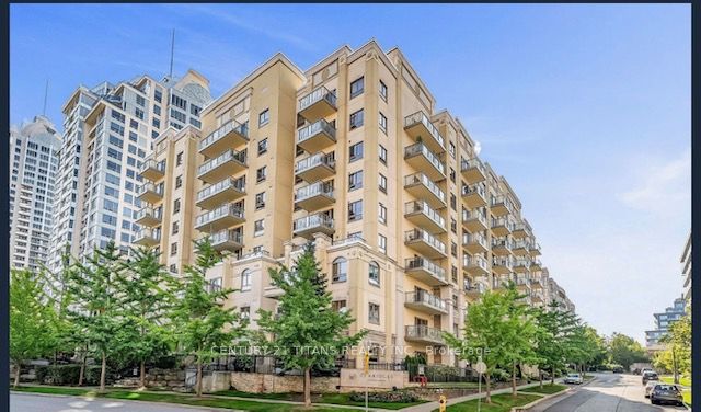 12 Rean Drive 214, Toronto, ON M2K 3C6