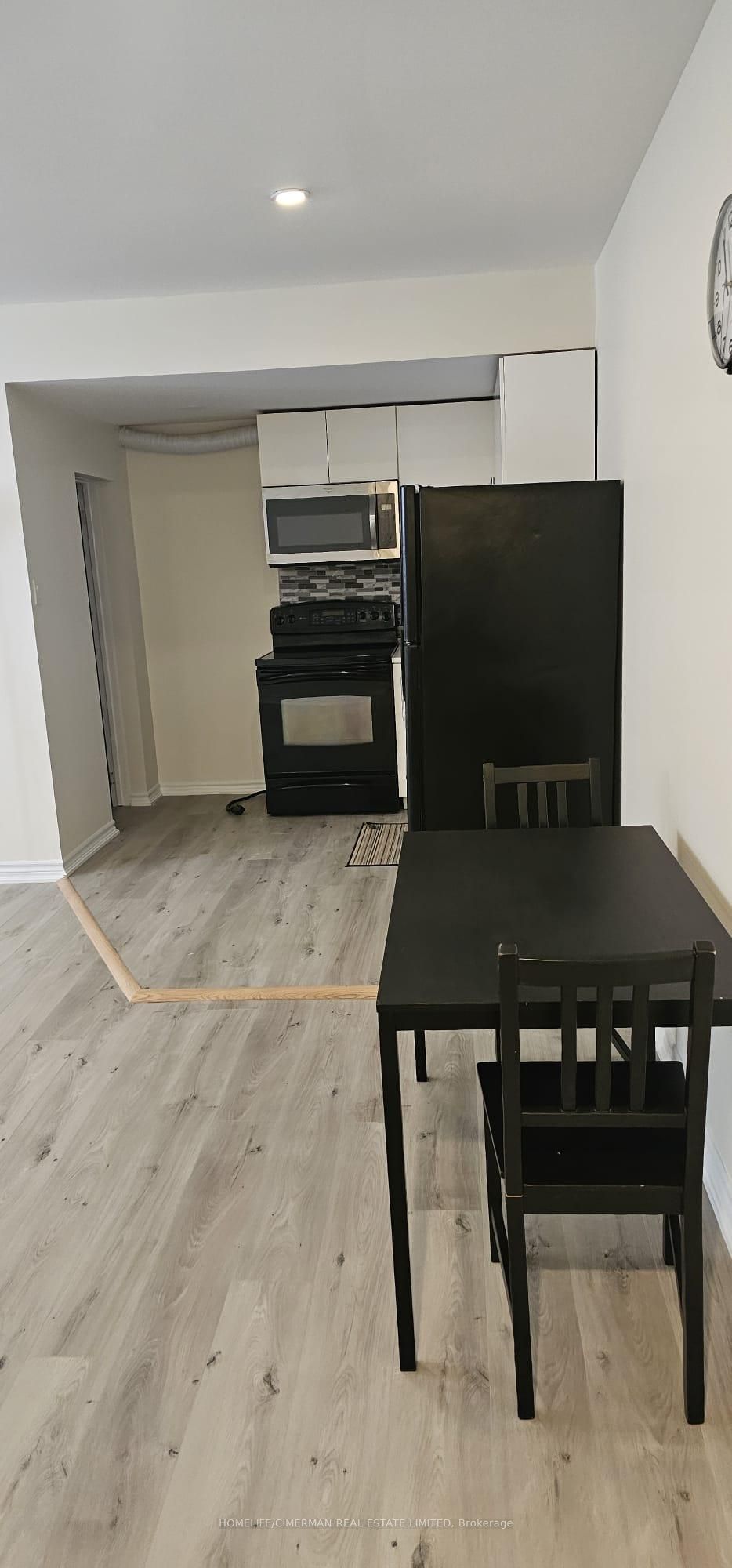 92 Alexis Boulevard Basement Unit 1, Toronto, ON M3H 2P7 photo 5