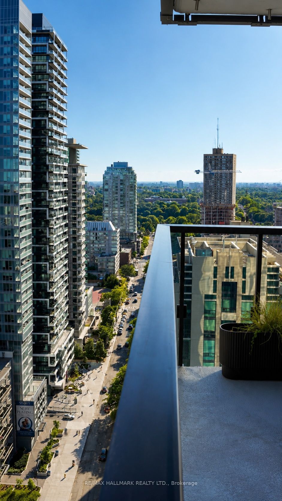 110 Broadway Avenue 2502, Toronto, ON M4P 1V7 photo 4